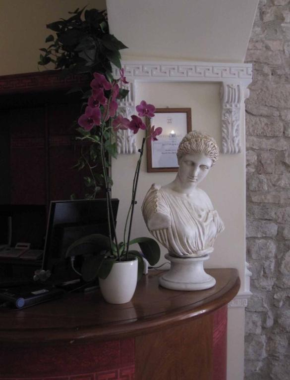 Hotel Roma Ασίζη Εξωτερικό φωτογραφία